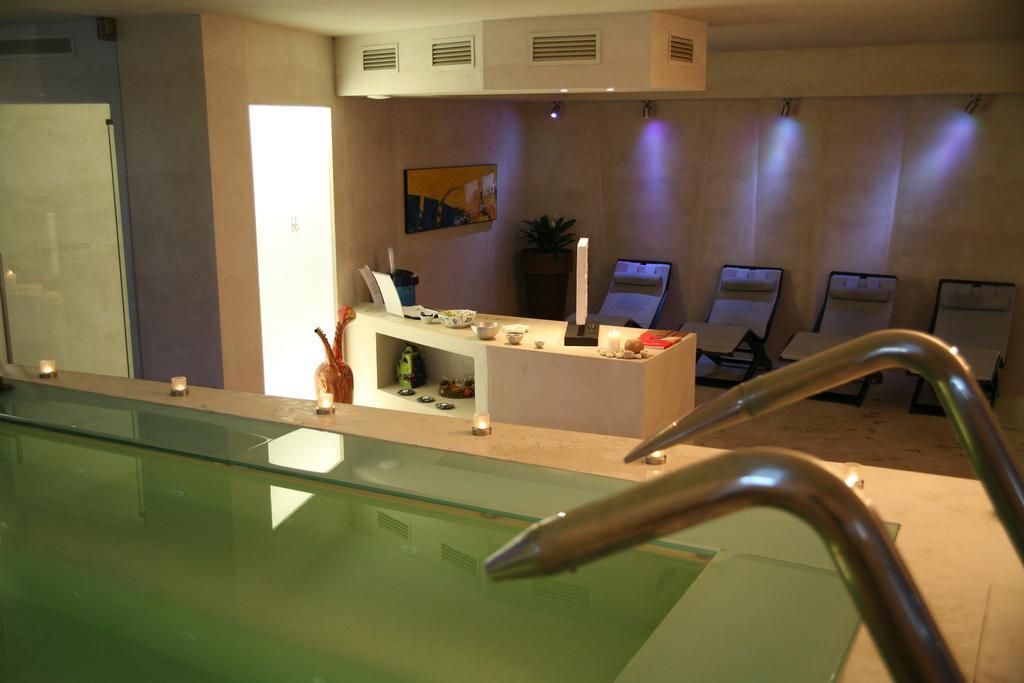 Acqua Marina 2*